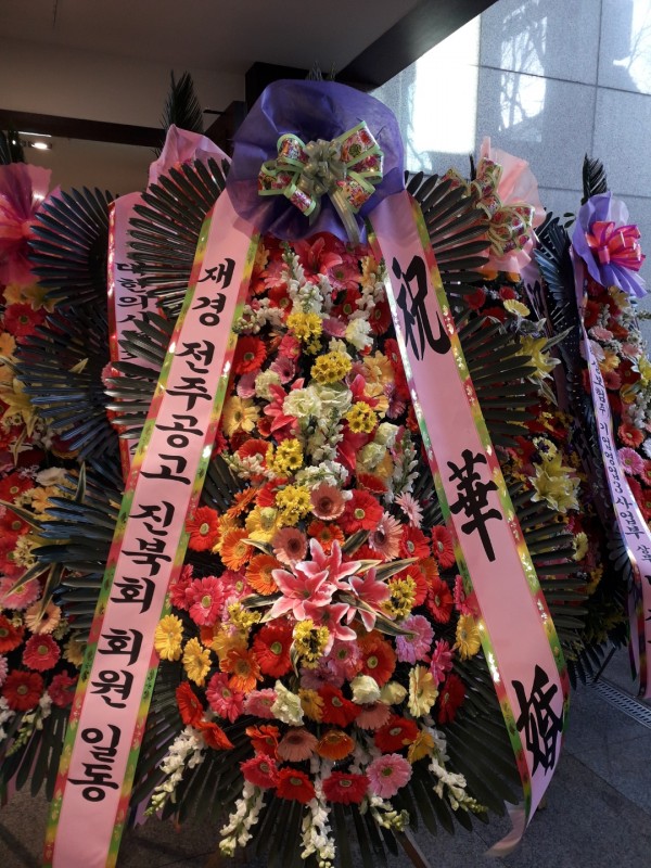 업로드 이미지