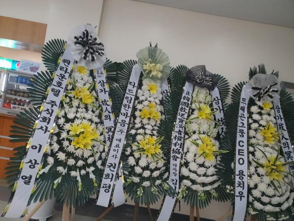 업로드 이미지