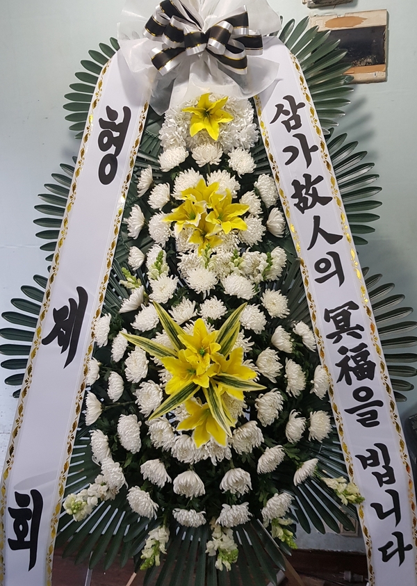 업로드 이미지