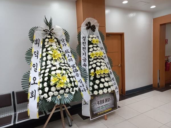 업로드 이미지