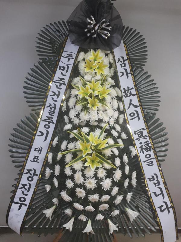 업로드 이미지
