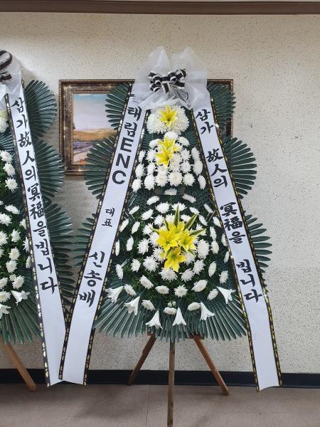 업로드 이미지