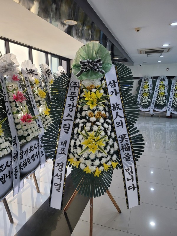 업로드 이미지