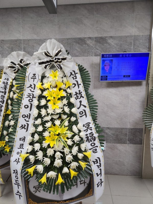 업로드 이미지