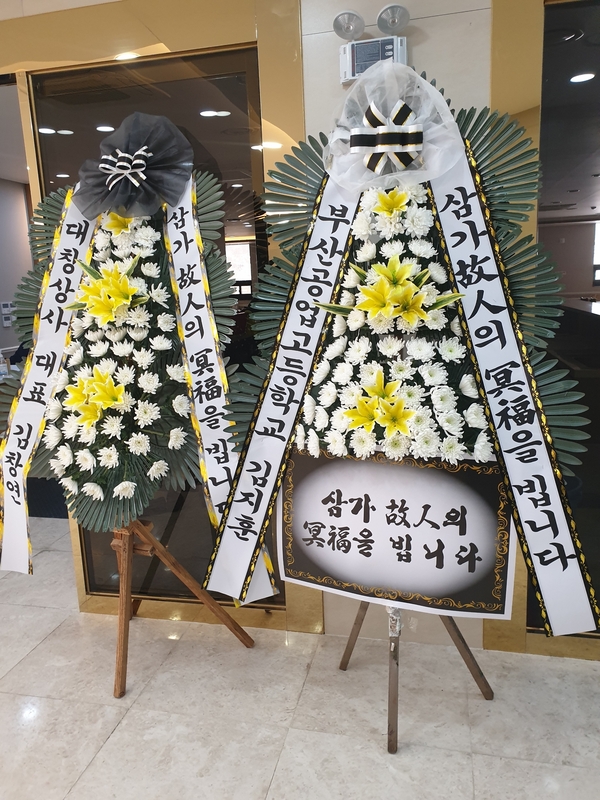 업로드 이미지