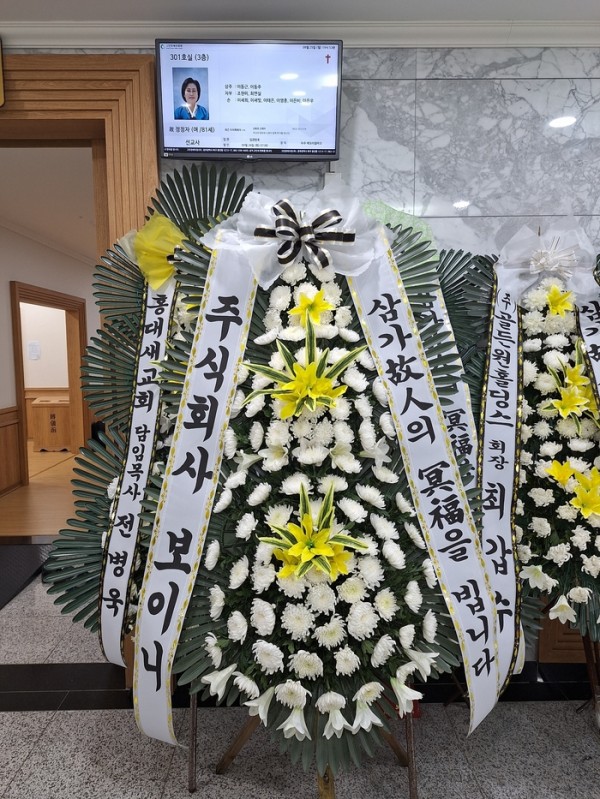 업로드 이미지