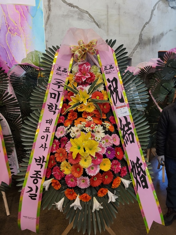 업로드 이미지