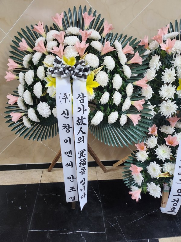 업로드 이미지