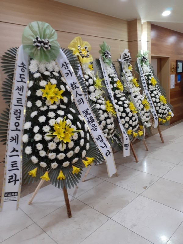 업로드 이미지