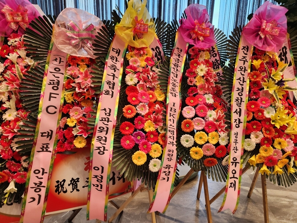 업로드 이미지