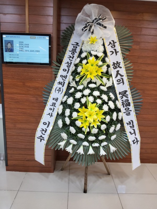 업로드 이미지