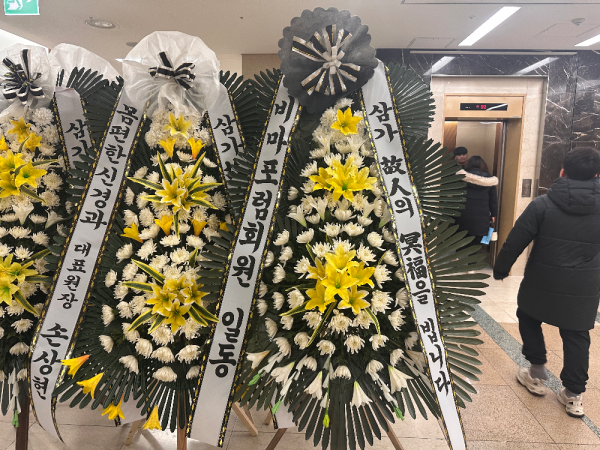업로드 이미지