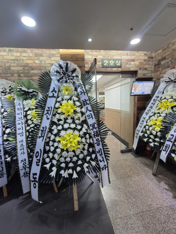 업로드 이미지