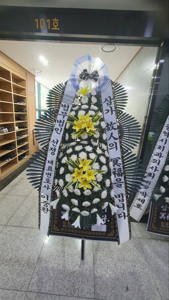 업로드 이미지