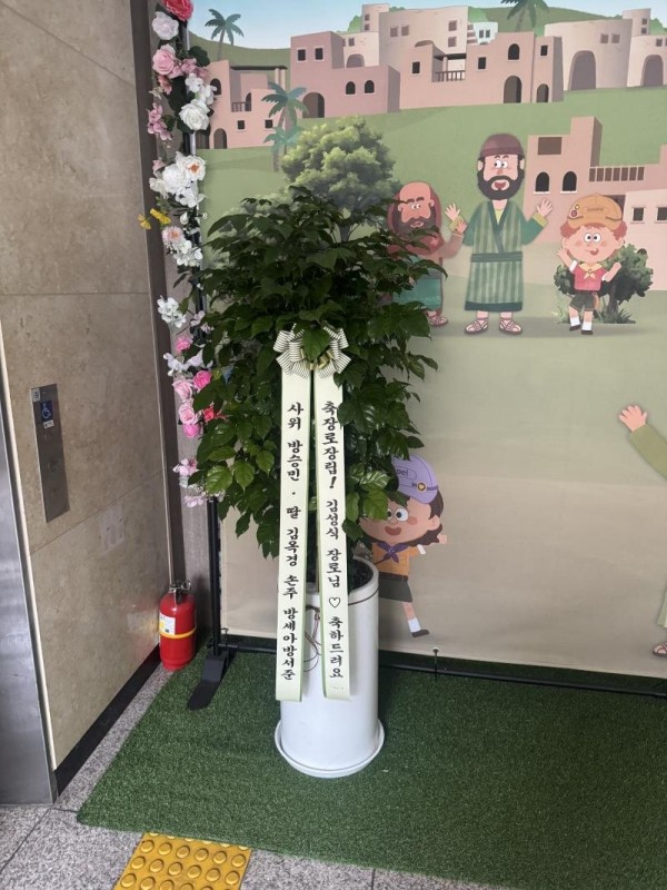 업로드 이미지
