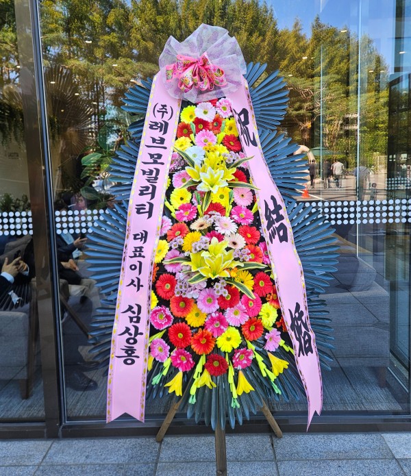 업로드 이미지