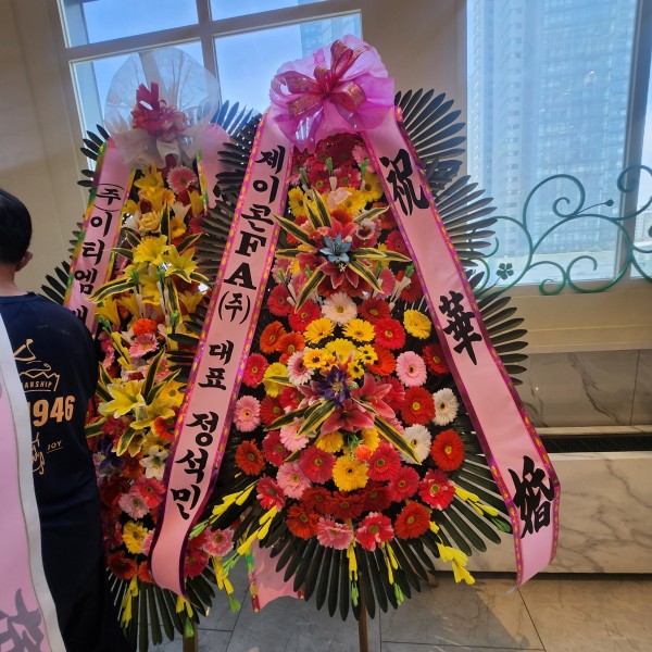 업로드 이미지